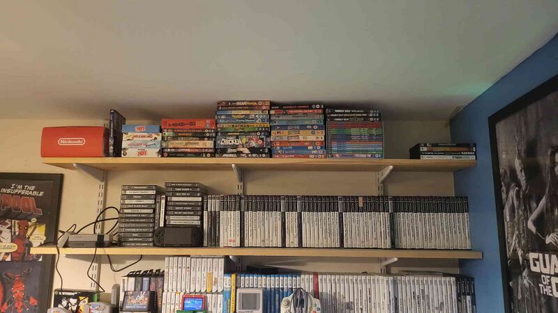 File:Shelf newnew 2.jpg